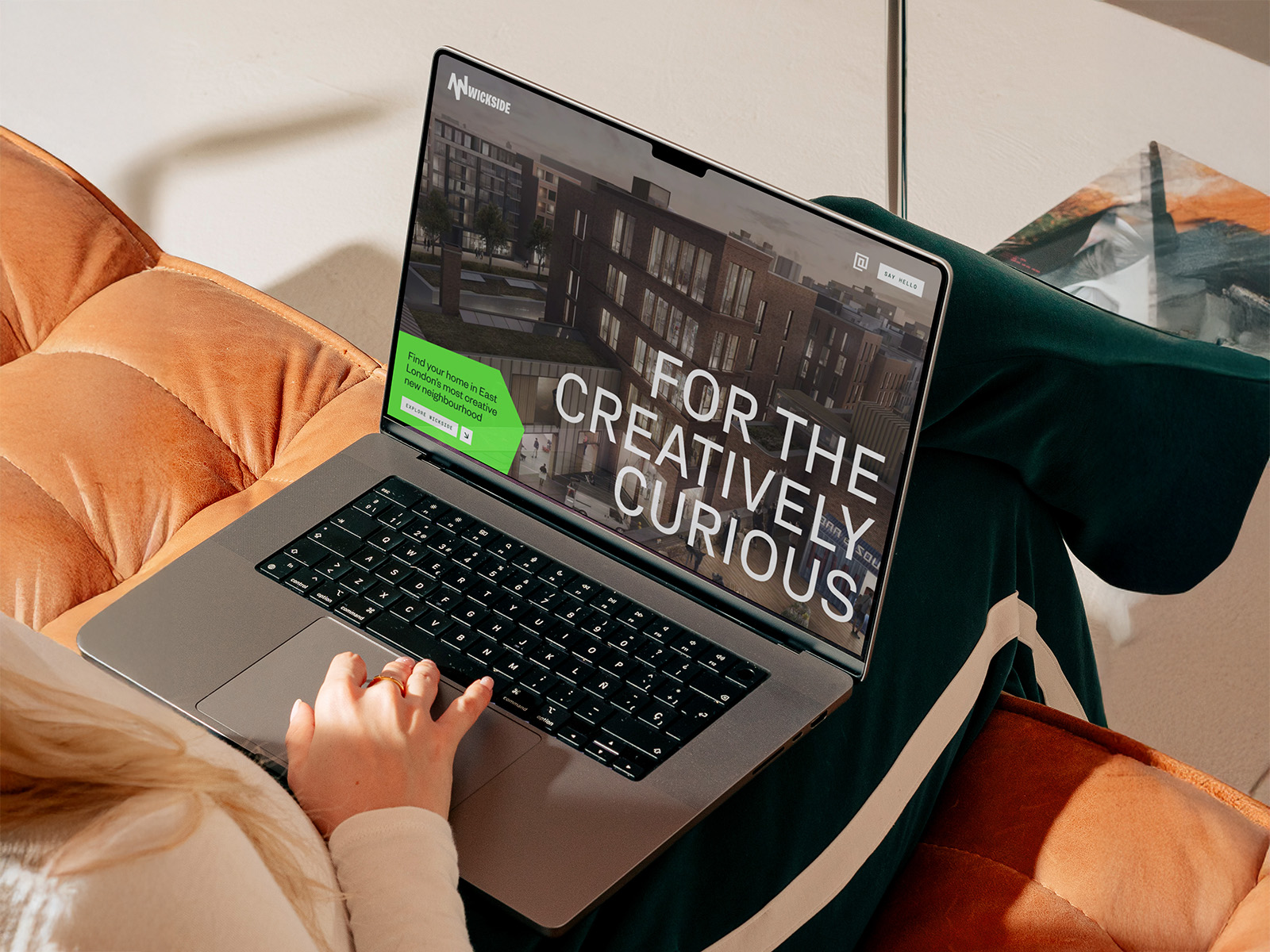 Landing page khiến việc để lại thông tin trở nên tự nhiên.